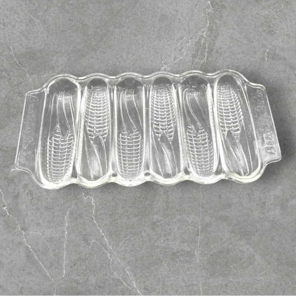 Vintage Beauty Bake corn bread glass baking dish corn on the cob design 12x6